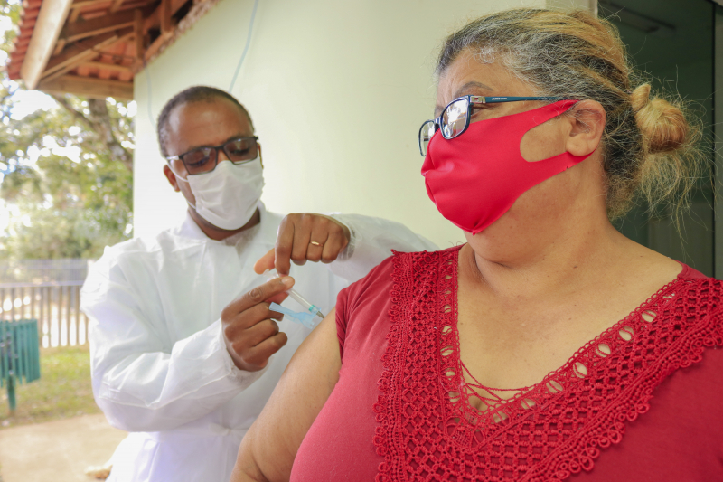AMANHÃ! Saúde de Tibagi aplica 3ª dose da vacina contra a Covid-19