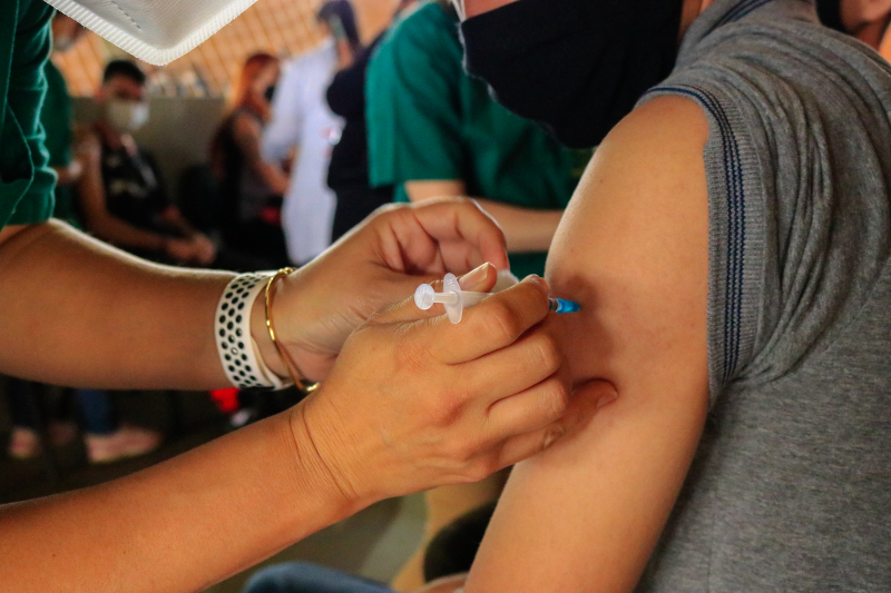 AMANHÃ! Tibagi vacina adolescentes de 15 a 17 anos contra a Covid-19
