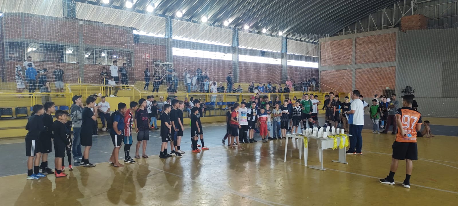 Esporte de Tibagi finaliza Festival de Futsal