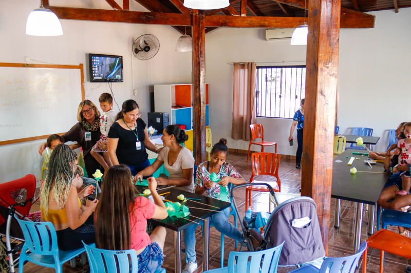 Mulheres de Tibagi também participam do SCFV na vila São José