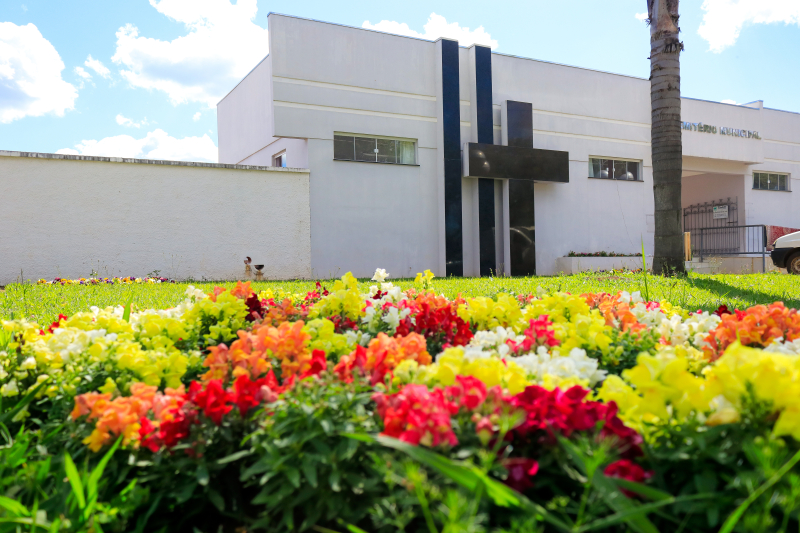 Aviso aos familiares e responsáveis por túmulos no Cemitério Municipal de Tibagi