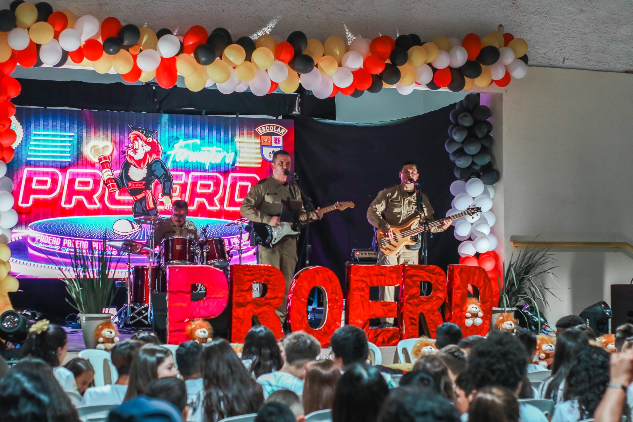 Imagem Notícia: PROERD forma 161 crianças em Tibagi com foco em prevenção e cidadania