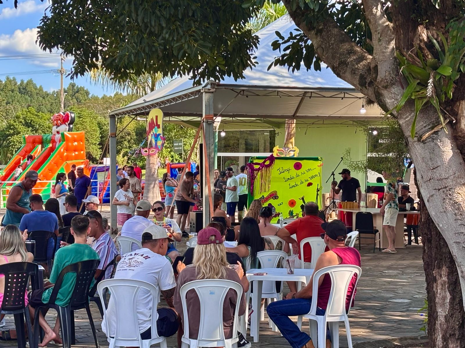 Imagem Notícia: Novidade: Carnaval terá encerramento dia 17/02 com tardezinha de samba na Orla