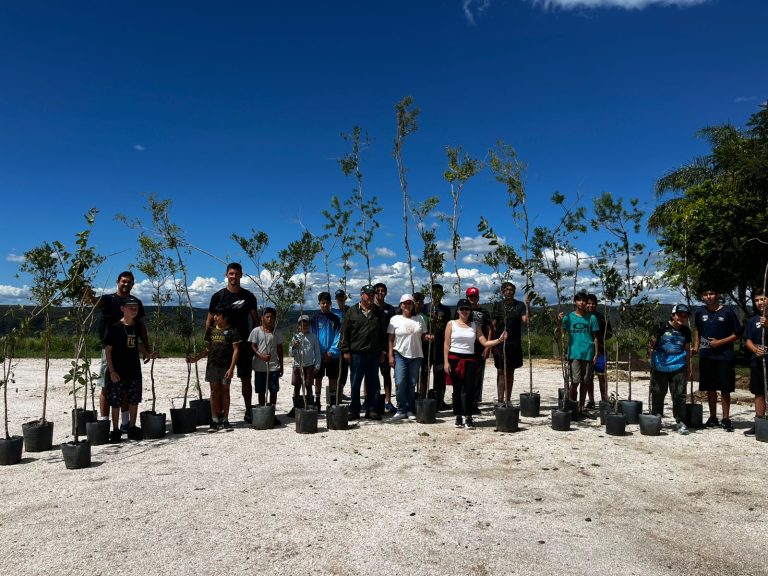 Plantio de árvores no Parque Estadual do Guartelá marca ações pelo Dia Mundial da Água
