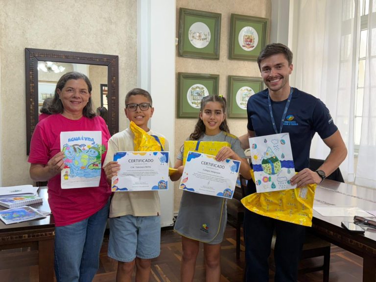 Alunos de Tibagi são premiados em concurso regional pelo Dia Mundial da Água