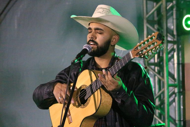 Concurso de Música Sertaneja terá mais de R$ 18 mil em prêmios; inscrições estão abertas