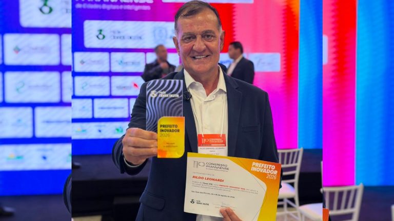 Prefeito Rildo Leonardi recebe título de Prefeito Inovador do Paraná