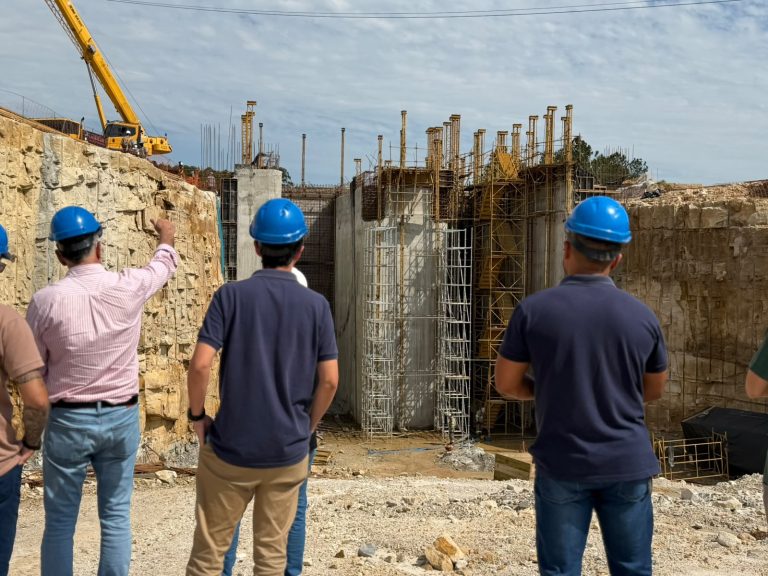 Prefeito visita obras da PCH Fortaleza e destaca geração de empregos e arrecadação para o município