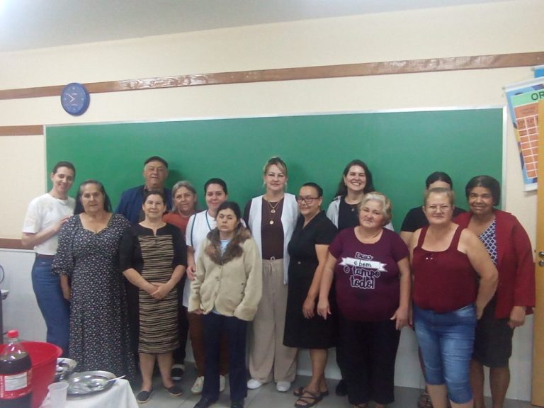 EJA retoma aulas no distrito de Caetano Mendes após mais de 20 anos